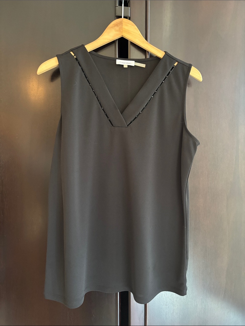 Size M Calvin Klein Black V-Neck Sleeveless Shell with Bead Trim